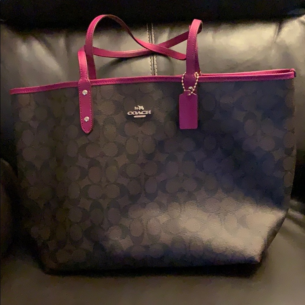 Coach Tote